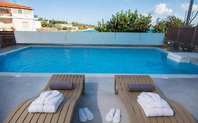 Ammos Lux Apartments Crete